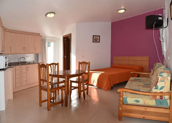 Ar Dosjoimi * Lloret de Mar